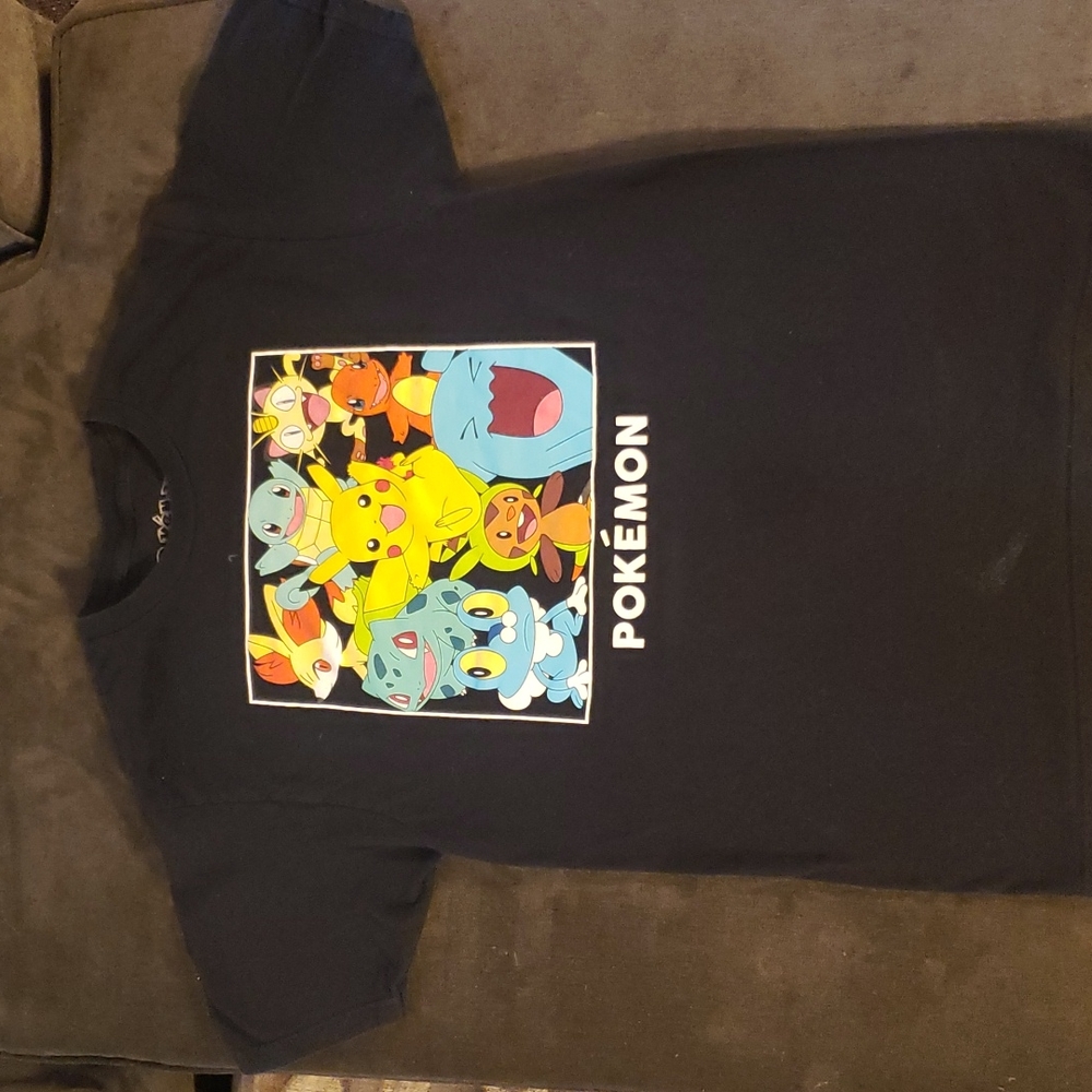 Pokémon men's M shirt
